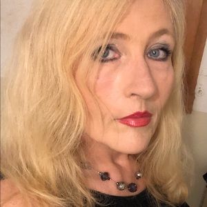 Meet your Posher, Joanne